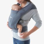 MARSUPIU EMBRACE OXFORD BLUE- Ergobaby - imagine 2