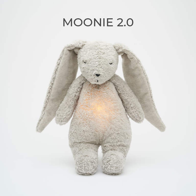 5903943986521.jpg MOONIE 2.0 ORGANIC BUNNY –GRAY– JUCARIE MUZICALA CU SUNETE ROZ SI LAMPA DE VEGHE INCORPORATA - imagine 1