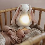 MOONIE 2.0 - THE HUMMING BUNNY POWDER WITH LAMP - imagine 6