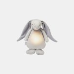 MOONIE THE HUMMING FRIEND SILVER – Bunny - JUCARIE MUZICALA CU SUNETE ALBE SI LAMPA DE VEGHE MOONIE BUNNY SILVER