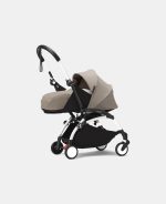 Stokke YOYO³ cu cadru alb și pachet Nou-Născuți 0+ Taupe