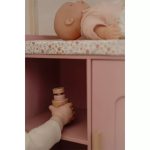 Măsuță de schimbat scutecele cu accesorii pentru păpuși - Roz - Little Dutch - imagine 4