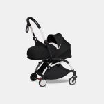 Cărucior Babyzen YOYO² pentru nou născuți cu cadru alb și pachet 0+ black