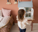 Căsuță din lemn cu mobilier pentru păpuși Little Dutch - imagine 13