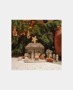 Figurine din lemn în cutie portabilă - Scena Nașterii de Crăciun - Little Dutch - imagine 3
