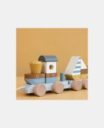 Trenulet din lemn pentru stivuire - Sailors Bay - Little Dutch - imagine 4