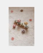 Jucărie din lemn FSC pentru stivuire- Flori- Fairy Garden - imagine 5